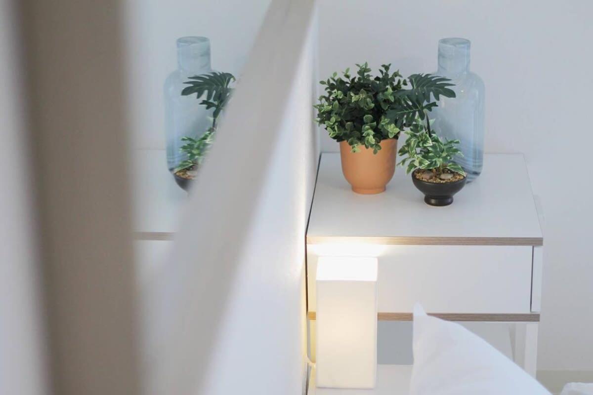 Bhotel Ball Park - Newlybuild 2 Bedrm Apt 2 Mins Baseball Museum 4Ppl ฮิโรชิม่า ภายนอก รูปภาพ